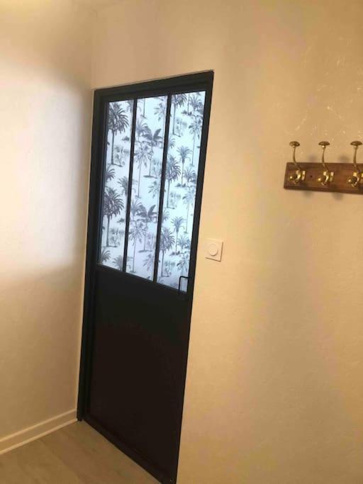 Appartement Vue Mer Au Lavandou Le Lavandou Dış mekan fotoğraf