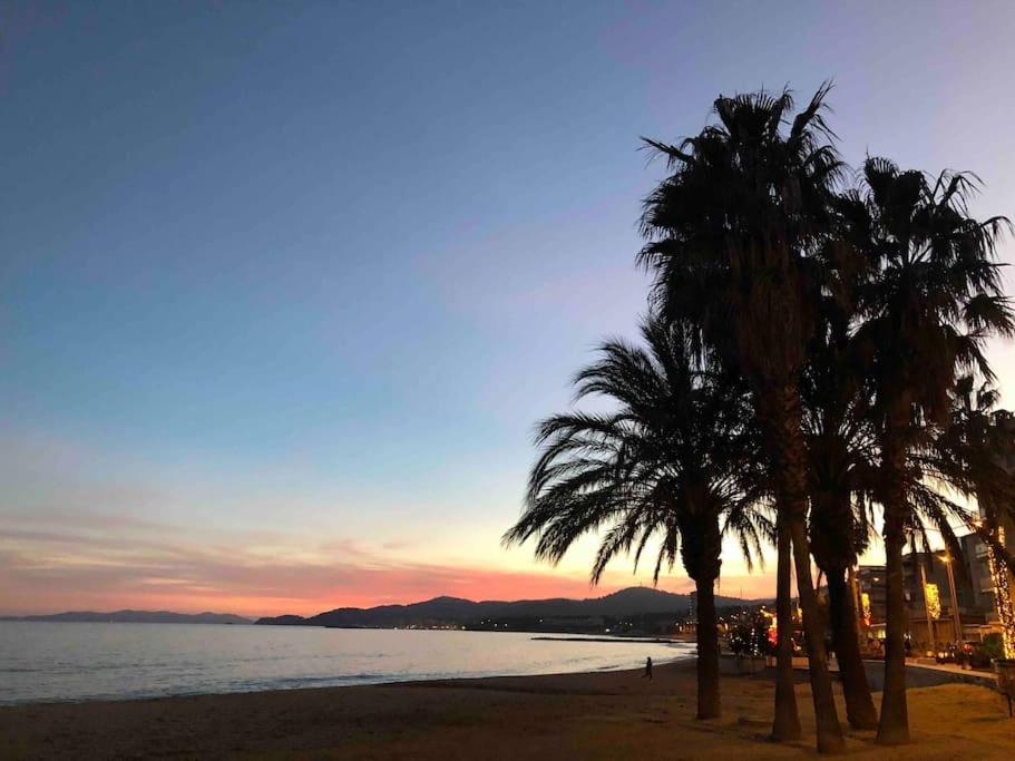 Appartement Vue Mer Au Lavandou Le Lavandou Dış mekan fotoğraf